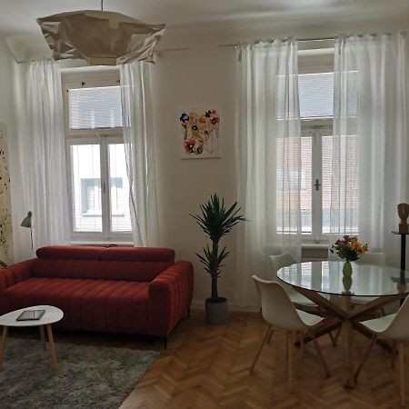 ברטיסלאבה Downtown 3 Bdr Charm - Walk To All Attractions מראה חיצוני תמונה